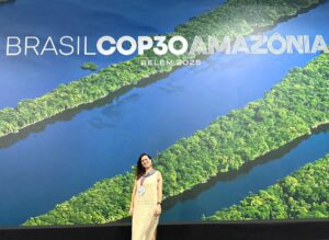 Momento de fé com a Crisma dos alunos do Colégio Santa Sofia